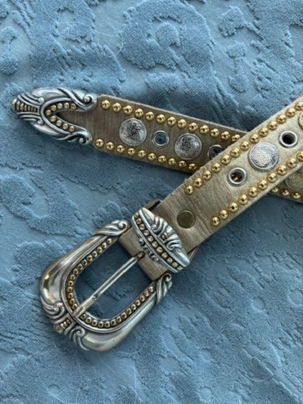 Western Style Silver Belt
